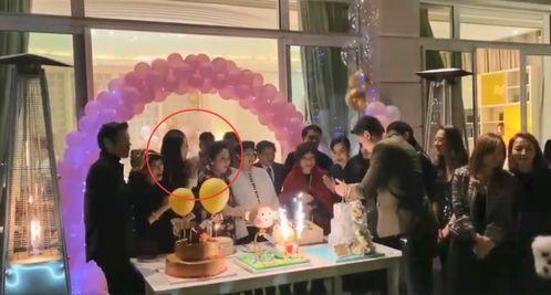 站在派对最新爆料的人,揭秘明星幕后故事 第3张 站在派对最新爆料的人,揭秘明星幕后故事 第3张